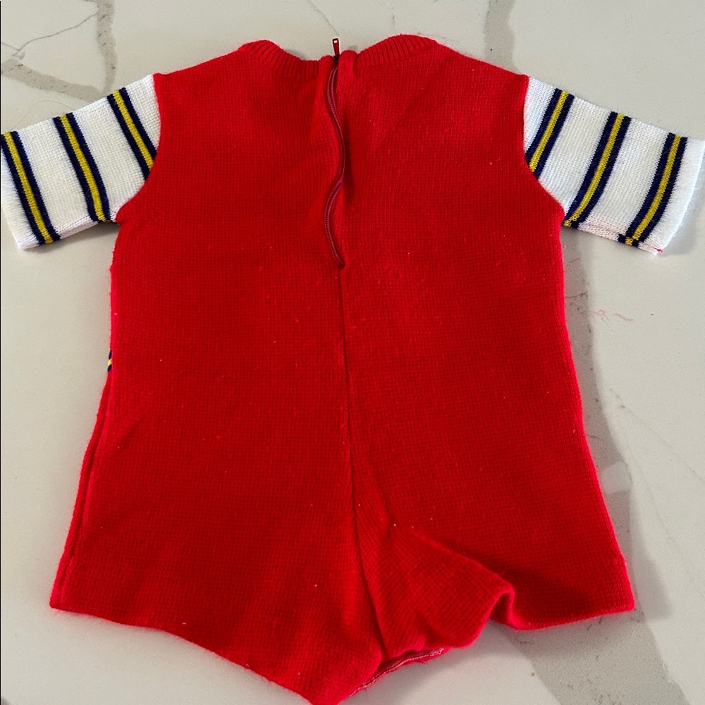 Vintage Winnie the Pooh Romper - Picture 3 of 6
